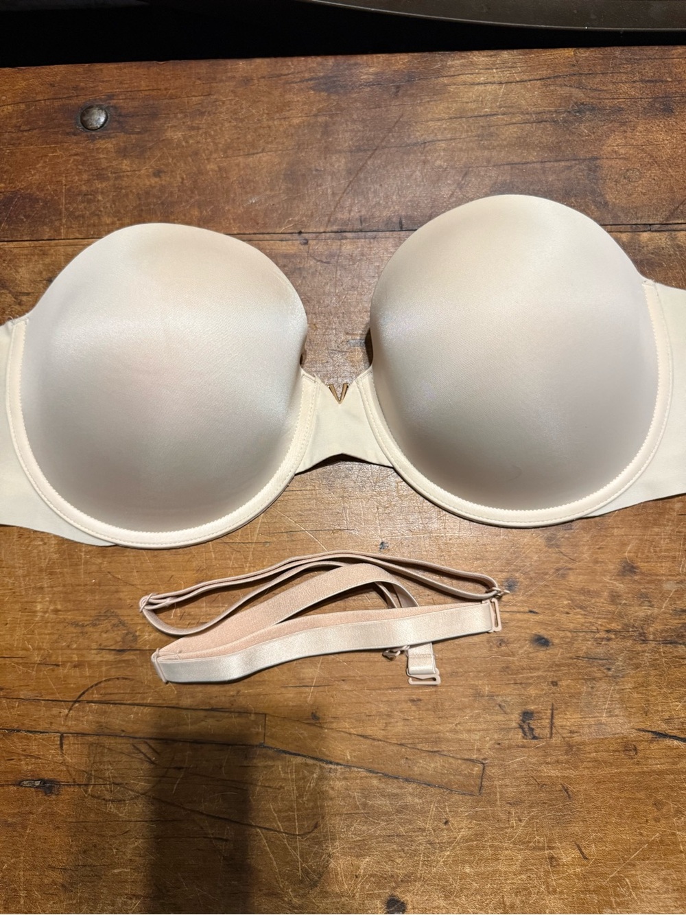 Victoria’s Secret nude strapless multi way bra 36DD